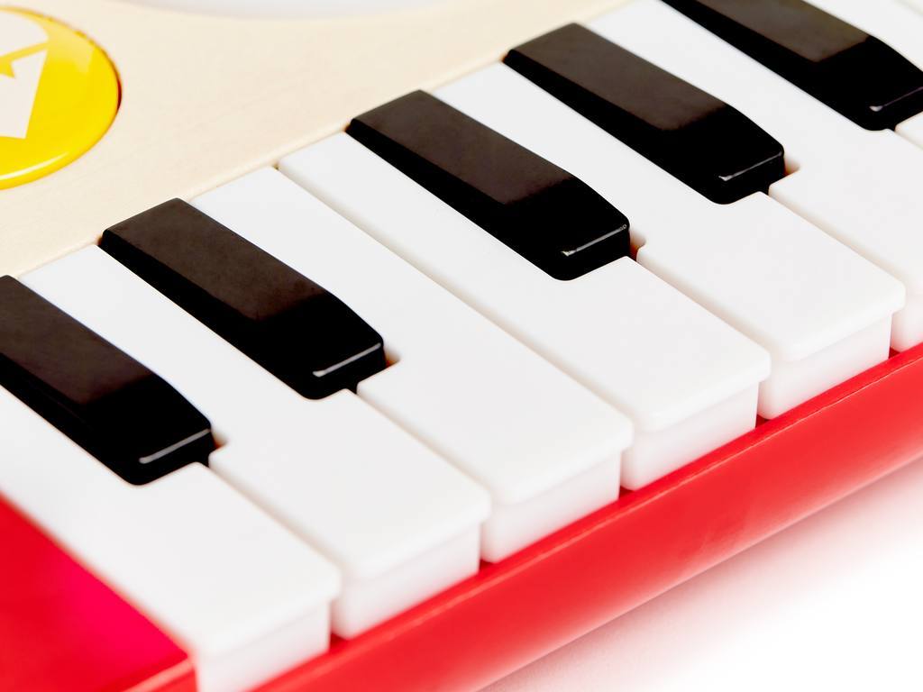 Estudio DJ de mezcla y pinchadiscos de Hape