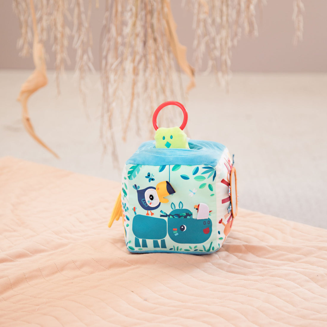 Cubo Actividades con Sonidos Jungla Lilluputiens