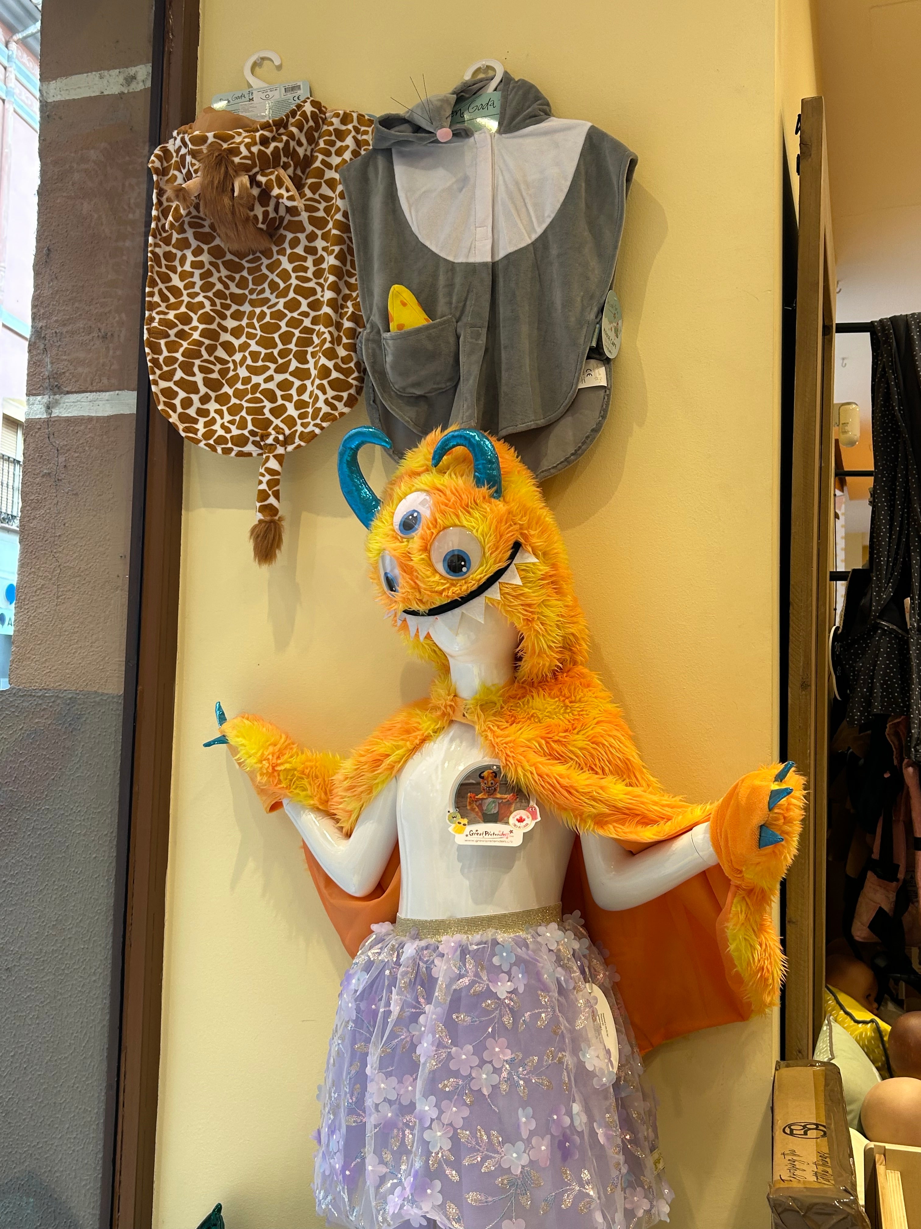 slider image slider_item_U9WgD7