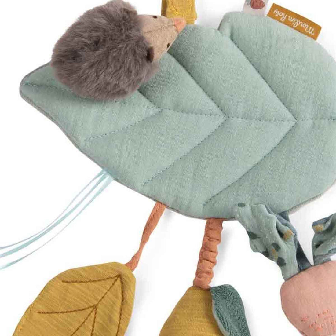 Hoja Actividades Colgante Trois Petits Lapins de  Moulin Roty